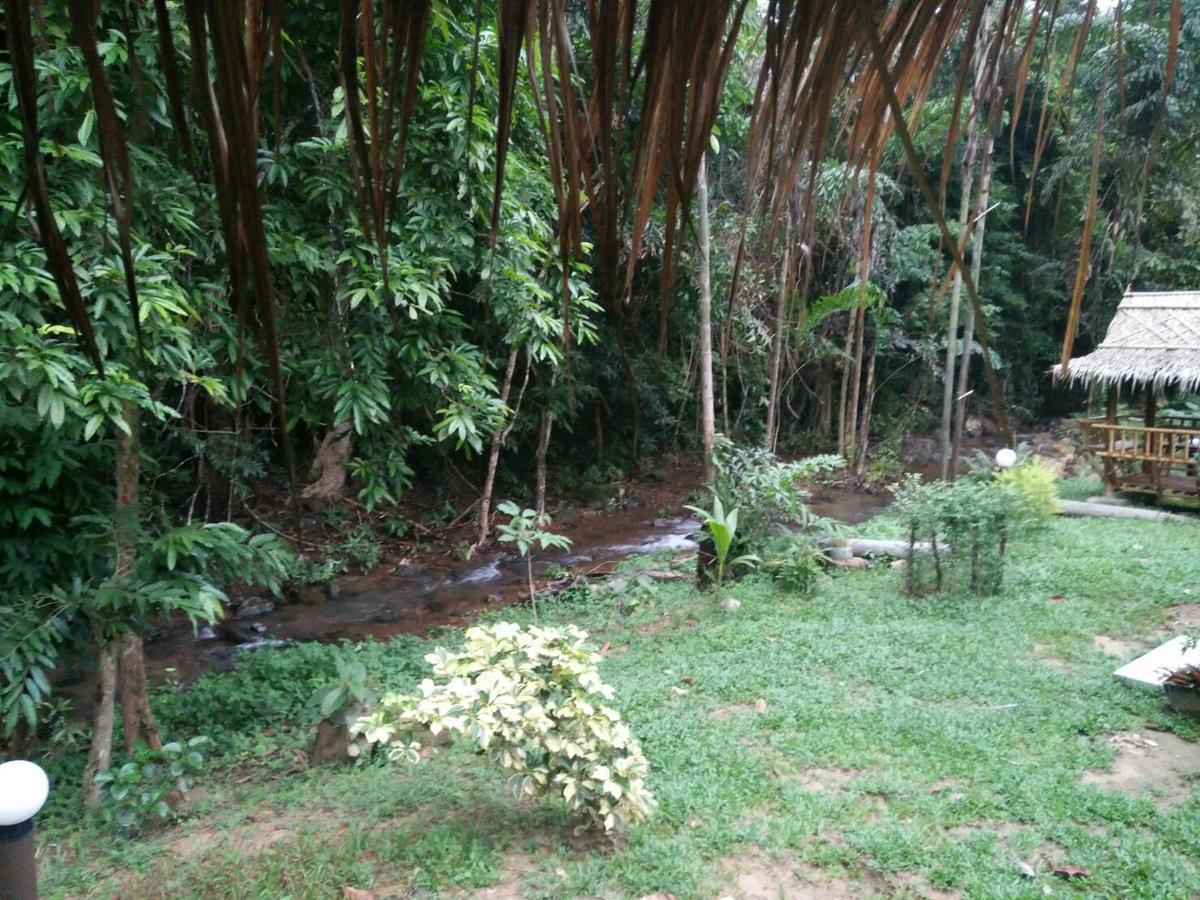 Baan Kon Kan Resort Ko Kut Exterior photo