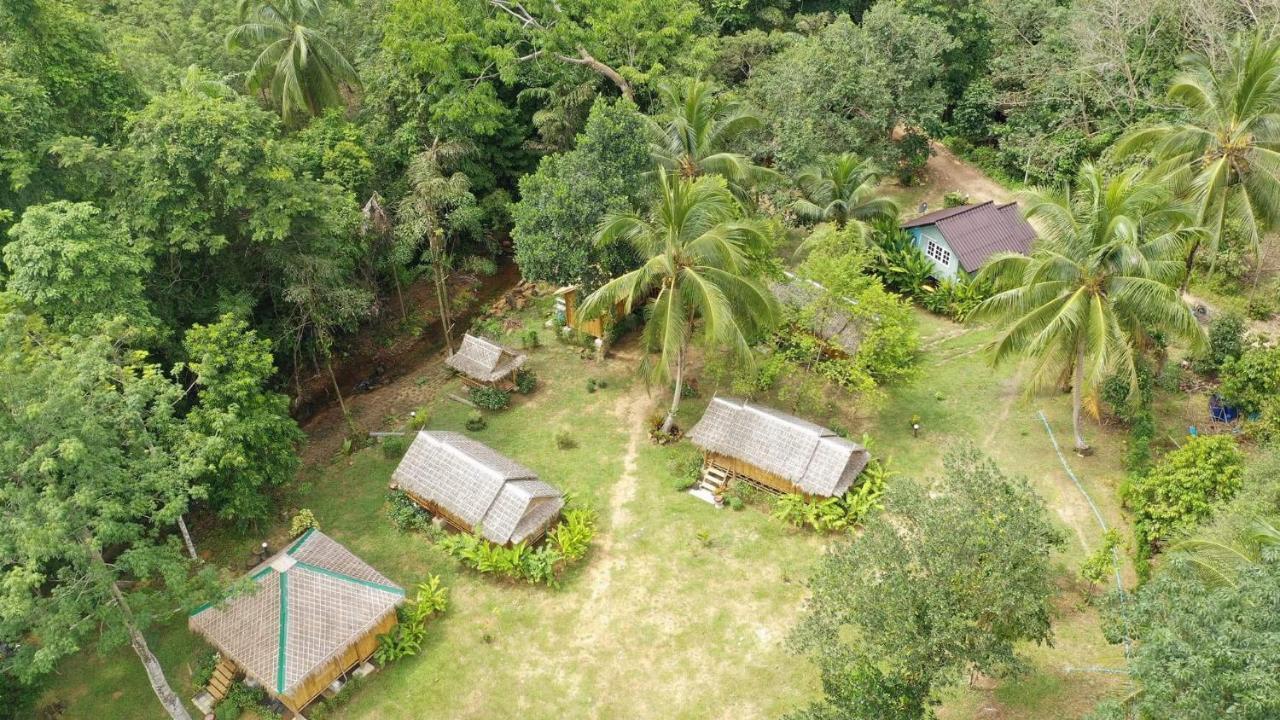 Baan Kon Kan Resort Ko Kut Exterior photo