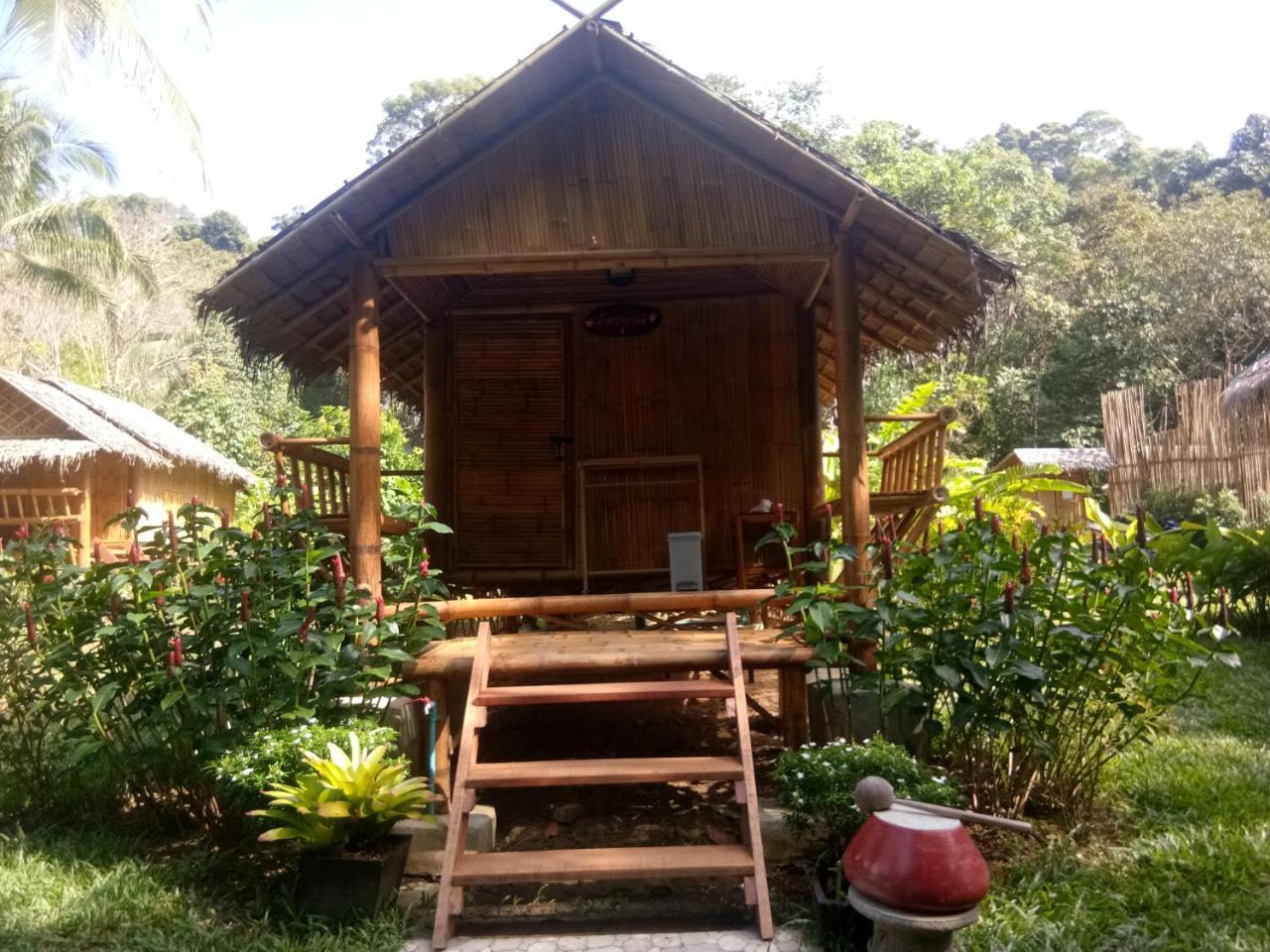 Baan Kon Kan Resort Ko Kut Exterior photo